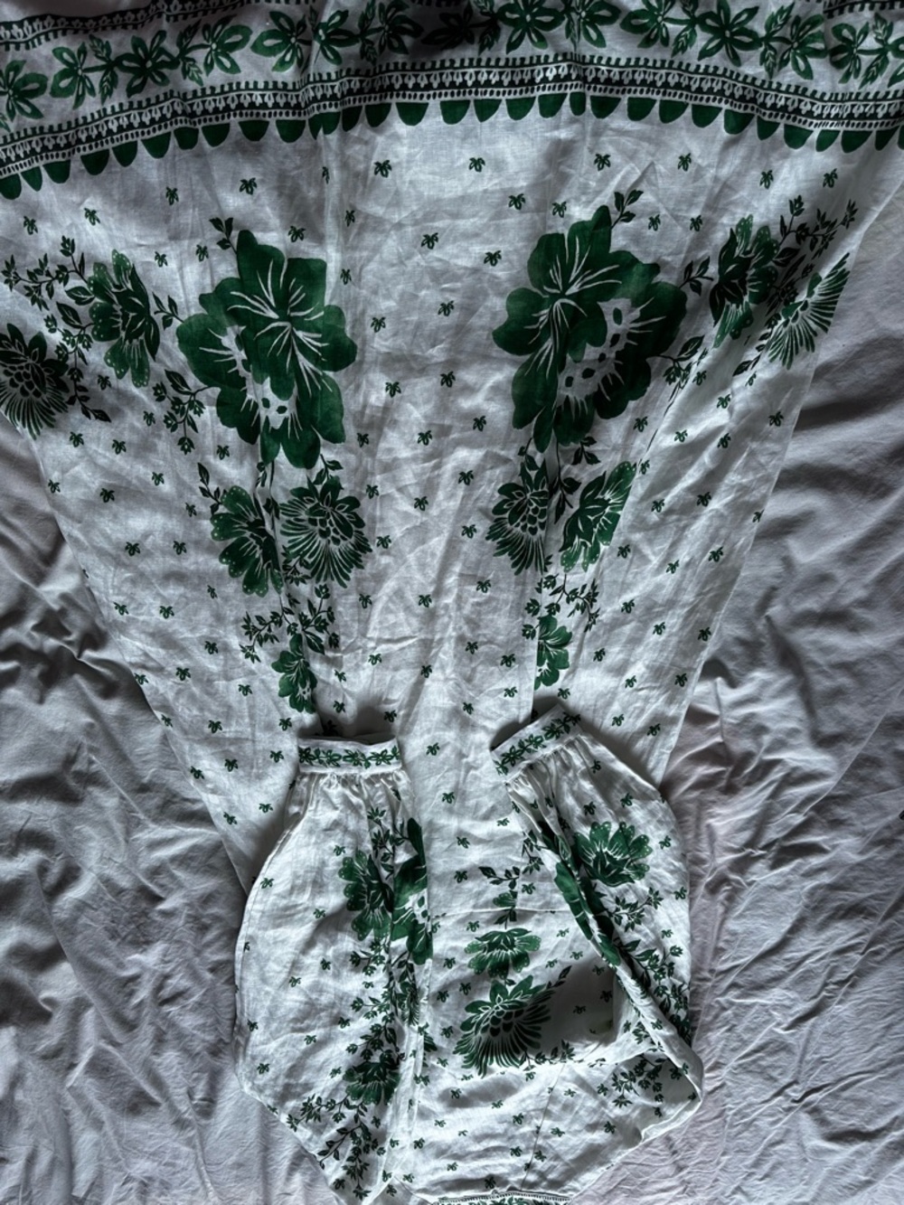 Magaschoni Green Floral Maxi Dress Button Front Influencer spring Favorite M - Picture 11 of 12